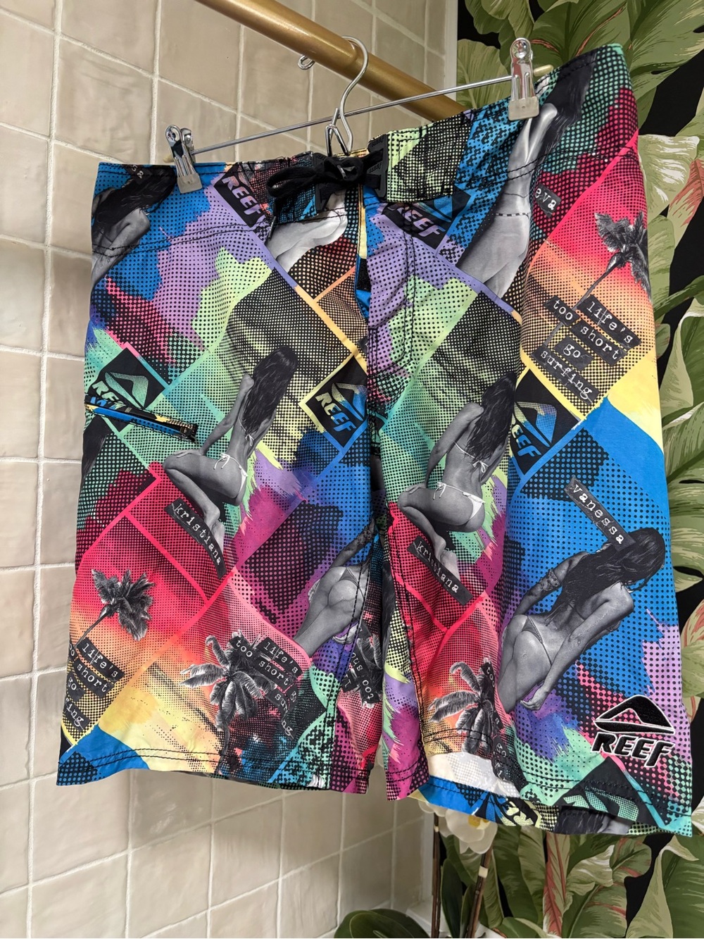 Reef Men's Multicolor Neon Graphic Board Shorts